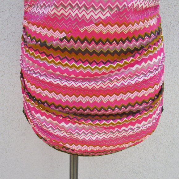 INC multi color chevron patter tube top L - Picture 4 of 7